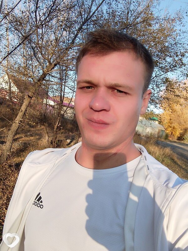 Юрий, 31, Минусинске — анкета №2947389