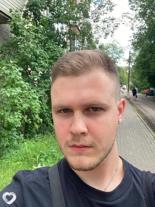 Александр, 21, Жуковском — анкета №2947403