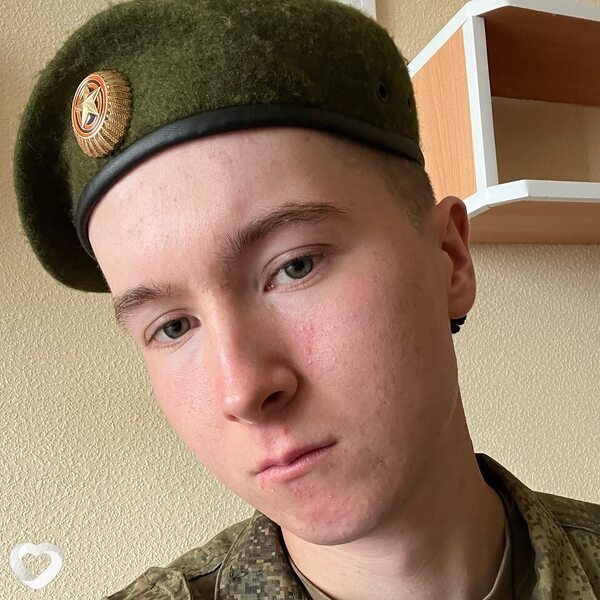 Александр, 20, Перми — анкета №2947518