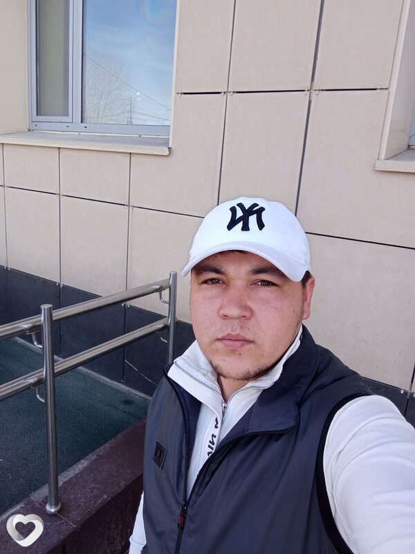 Javlonbek, 27, Усолье-Сибирское — анкета №2947709