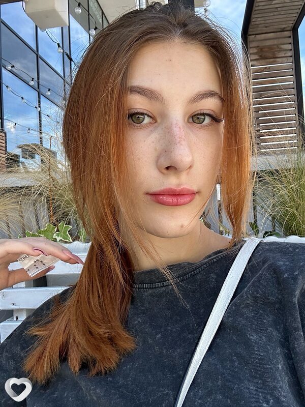 Полина, 22, Новороссийске — анкета №2948182