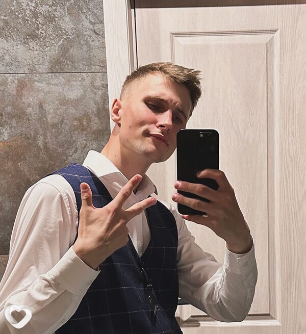 Максим, 23, Минске — анкета №2947946