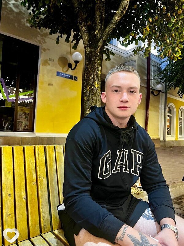 Wuw, 20, Мытищах — анкета №2948334