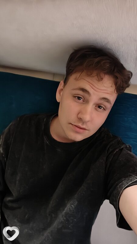 Александр, 21, Краснодаре — анкета №2948449