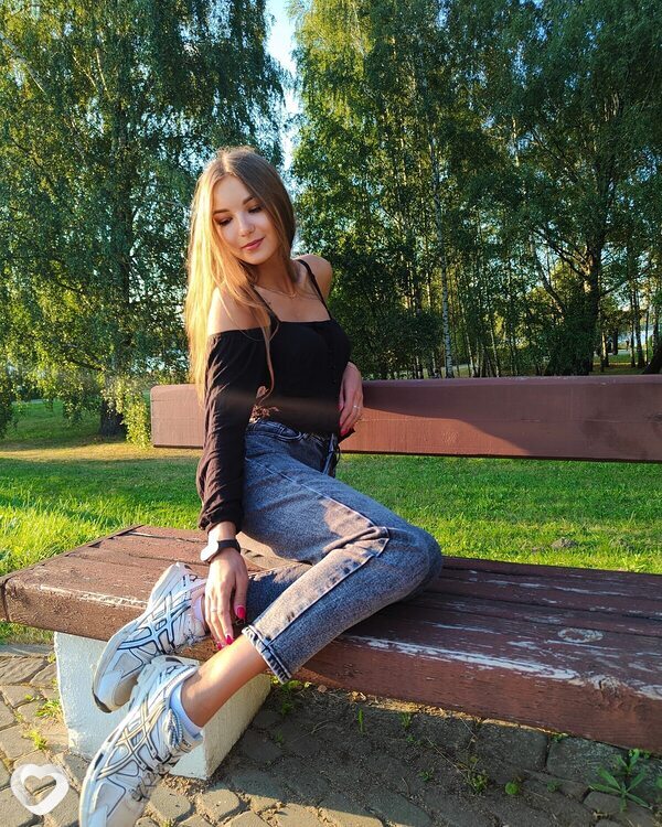 Elizabeth, 22, Минске — анкета №2949110