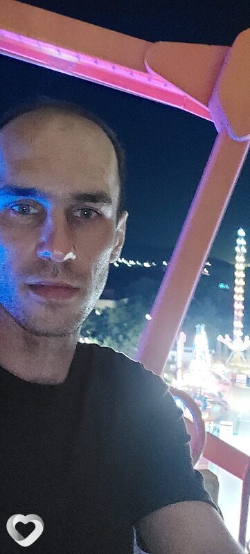 Андрей, 28, Новороссийске — анкета №2949167