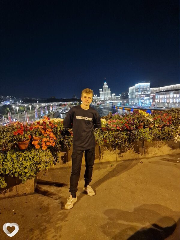 Володя, 22, Мытищах — анкета №2949518