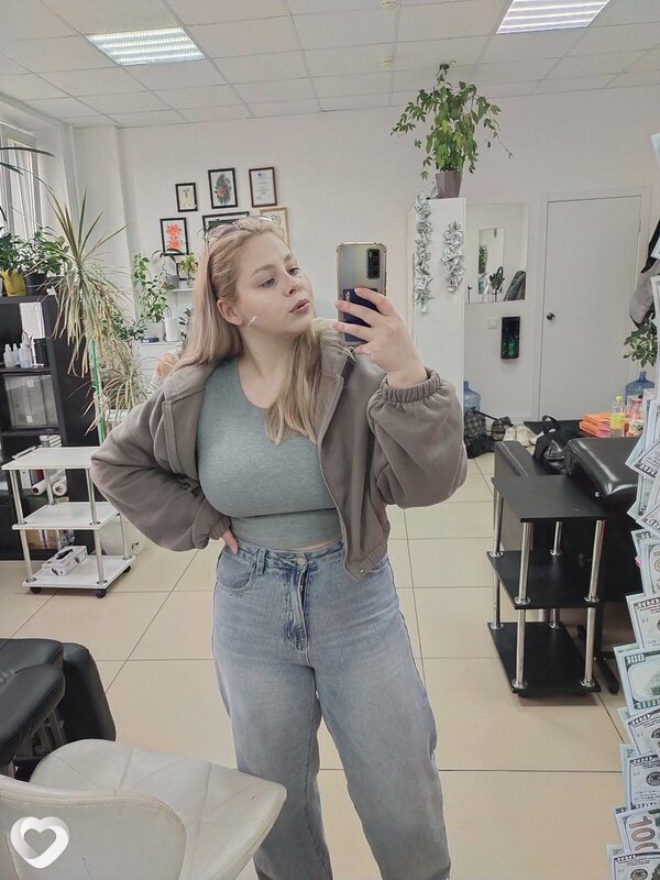Лиана, 26, Екатеринбурге — анкета №2949624
