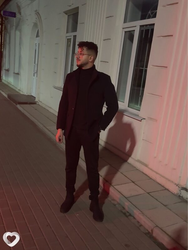 Issac, 24, Москве — анкета №2949857