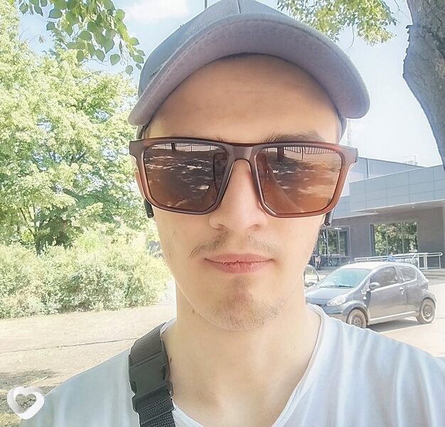 Родион, 19, Кривое Роге — анкета №2949743