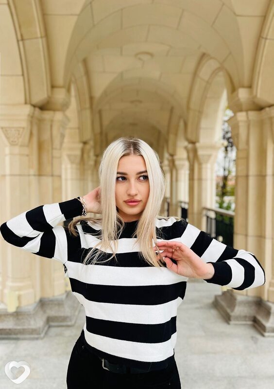 Кристина, 21, Москве — анкета №2949800