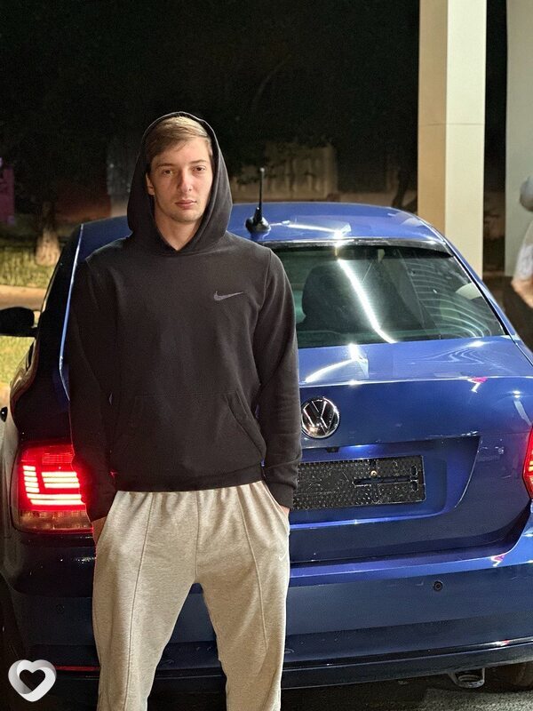 Vlad, 24, Москве — анкета №2949900
