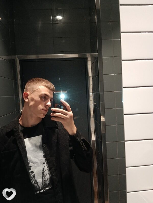 Александр, 24, Красноярске — анкета №2949879