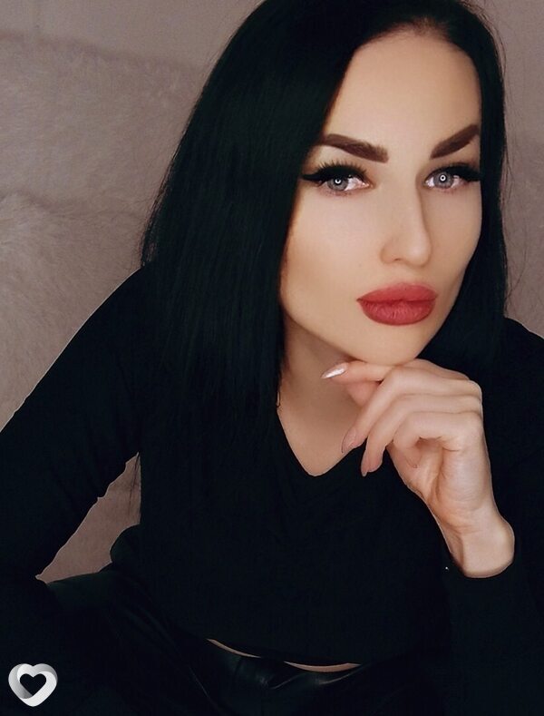 Elle, Москва