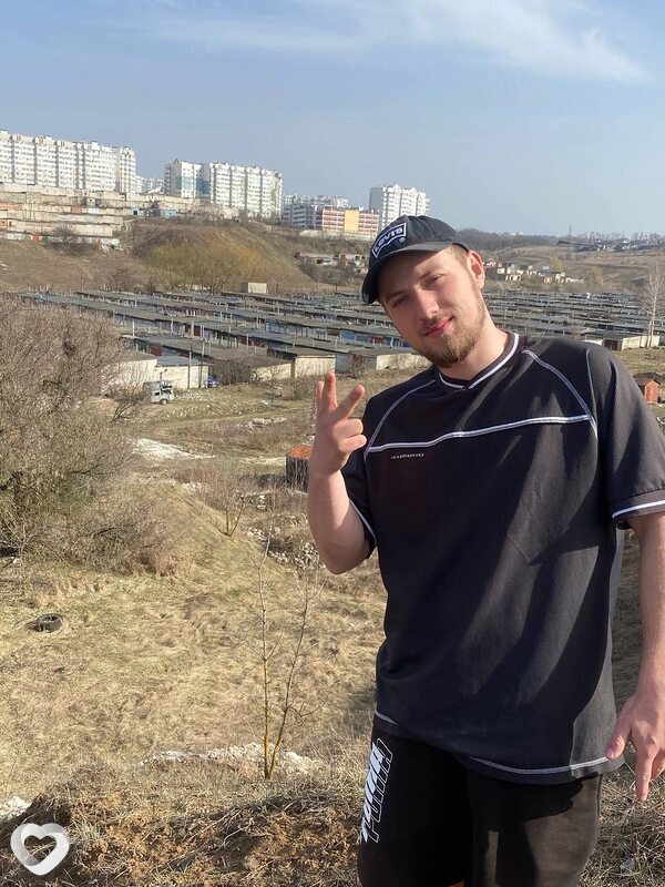 Филипп, 21, Воронеже — анкета №2950321