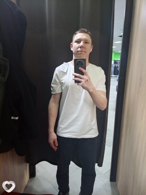 Артём, 26, Челябинске — анкета №2950433