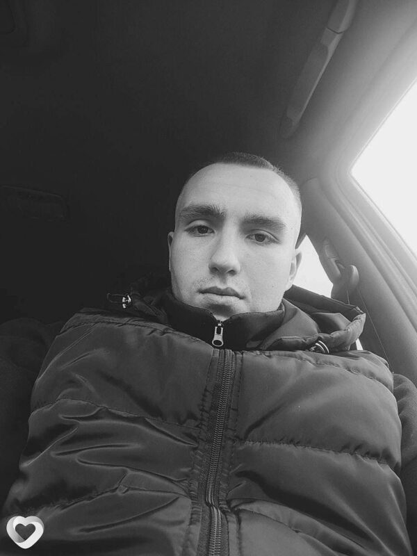 Александр, 22, Москве — анкета №2950505