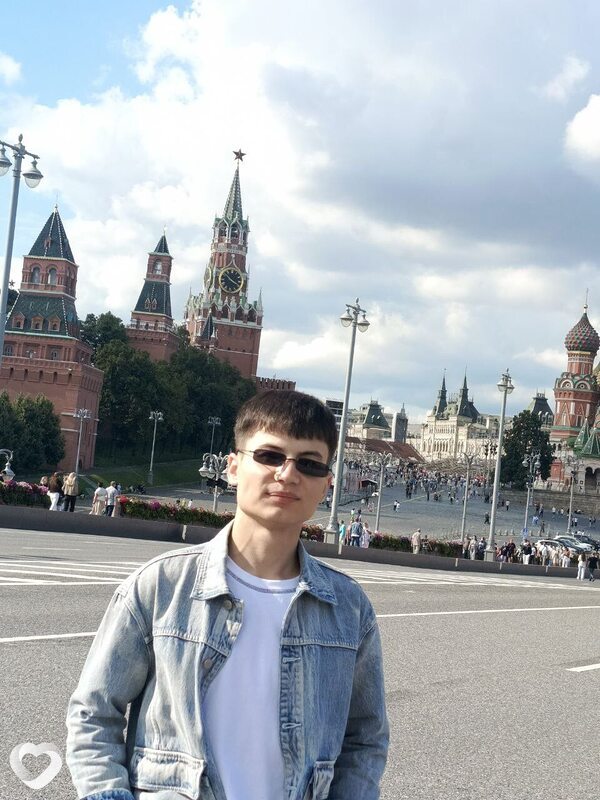Зафарбек, 22, Москве — анкета №2950528