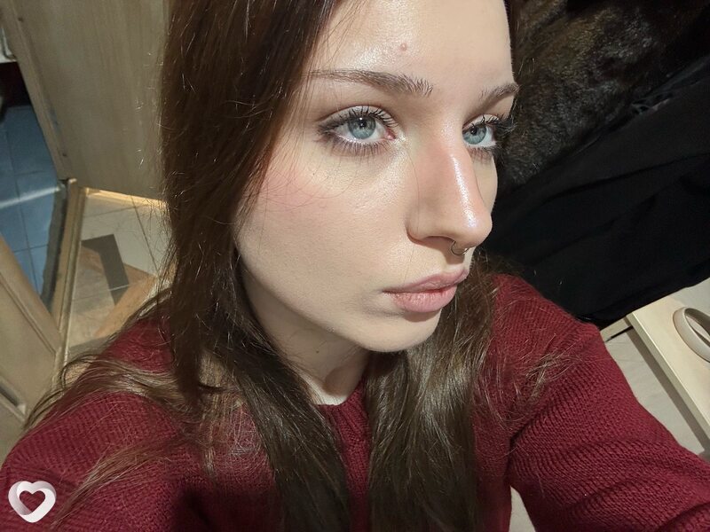 Стася, 19, Санкт-Петербурге — анкета №2950771