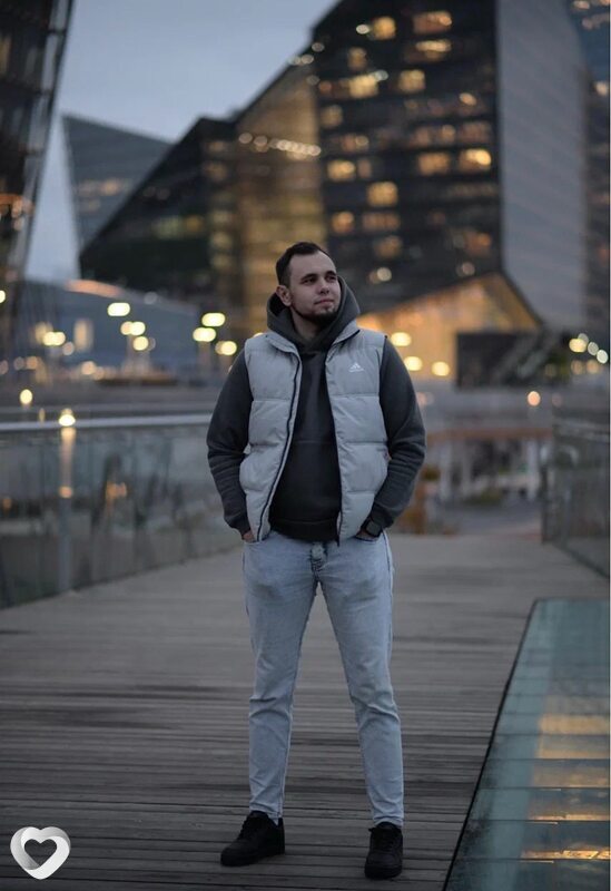 Кирилл, 27, Москве — анкета №2951282