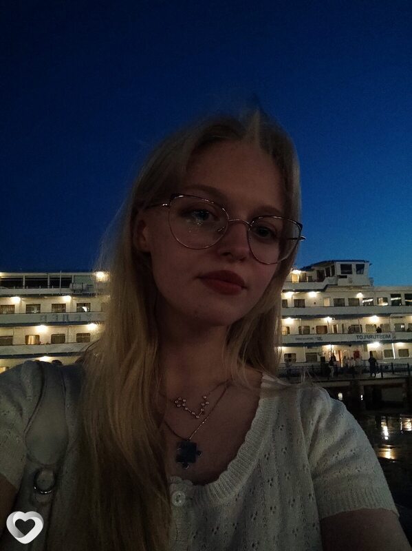 Дарина, 22, Рыбинске — анкета №2951116