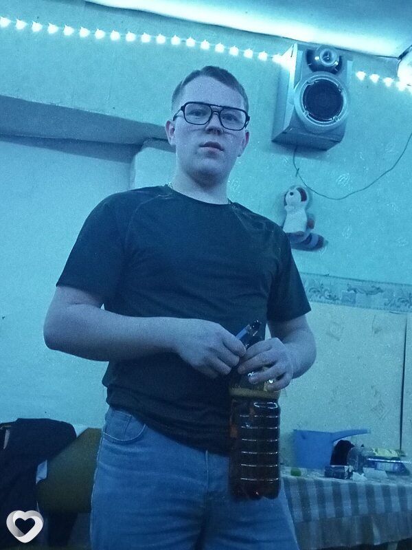 Егор, 19, Екатеринбурге — анкета №2951427