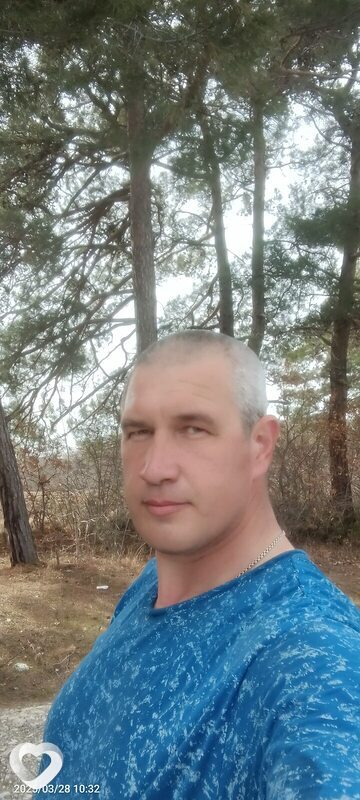 Виктор, 43, Геленджике — анкета №2951550
