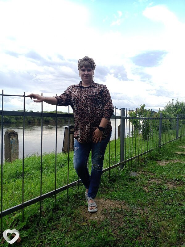 Яна, 31, Белогорске — анкета №2952311