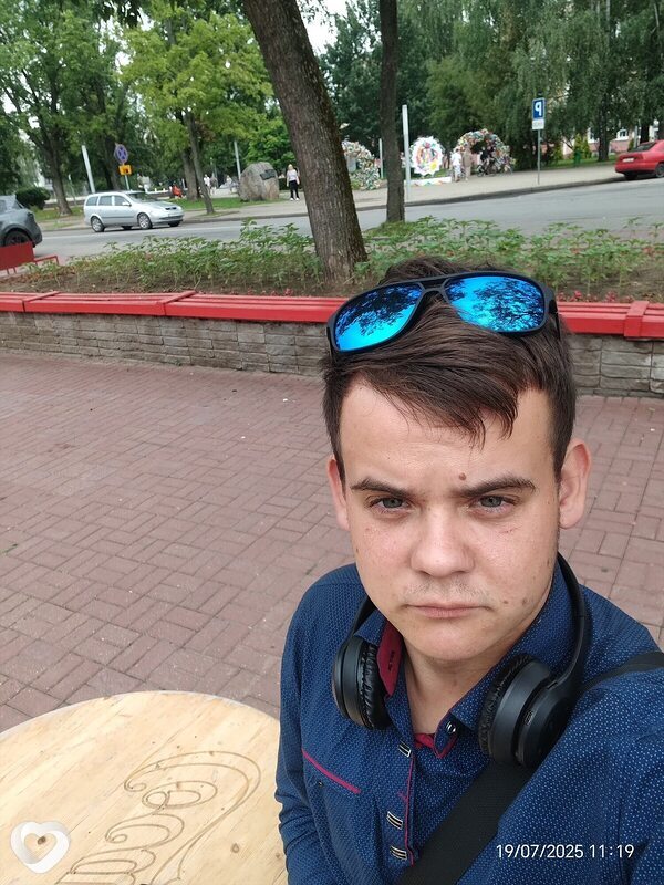 Артём, 20, Домодедово — анкета №2952616