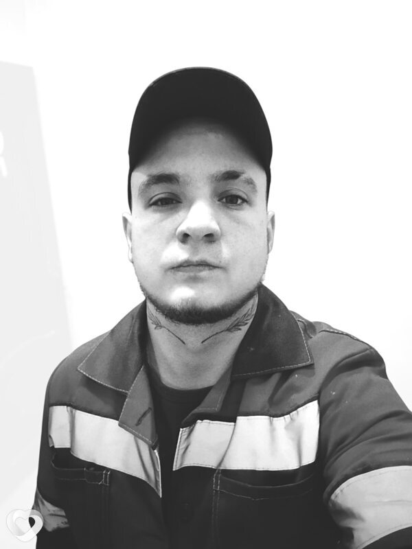Евгений, 28, Новомосковске — анкета №2952883