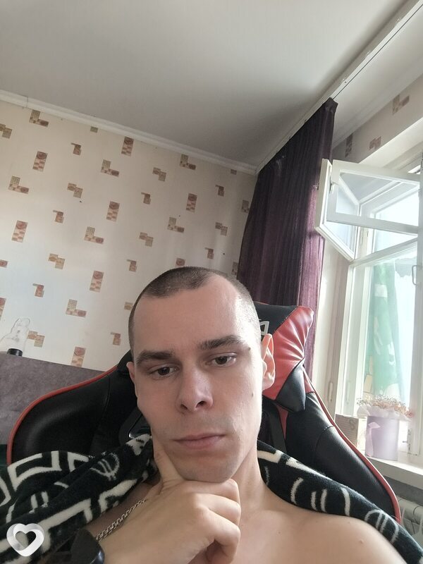 Виталий, 25, Новороссийске — анкета №2952969