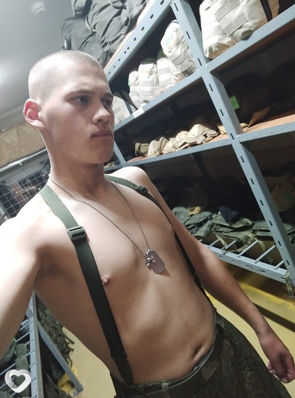 Юрий, 20, Невинномысске — анкета №2953037