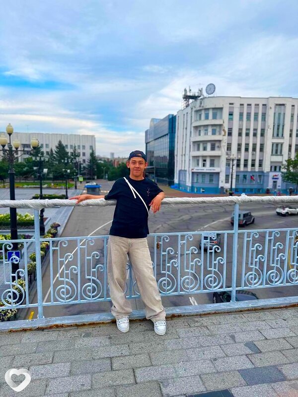Александр, 19, Комсомольске-на-Амуре — анкета №2953690