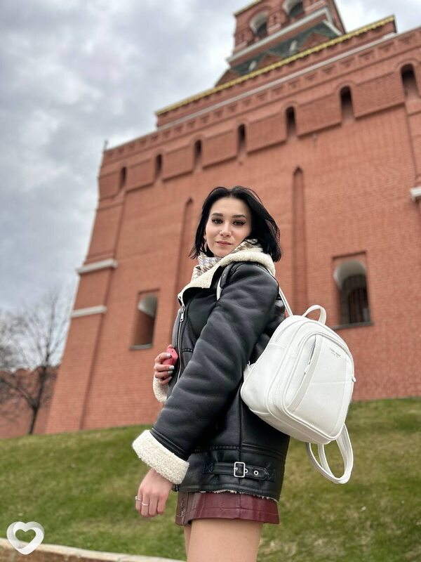 Аня, 25, Москве — анкета №2953818
