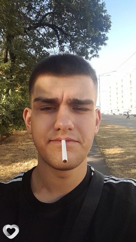 Даня, 19, Михайловск (Ставропольский край) — анкета №2954418