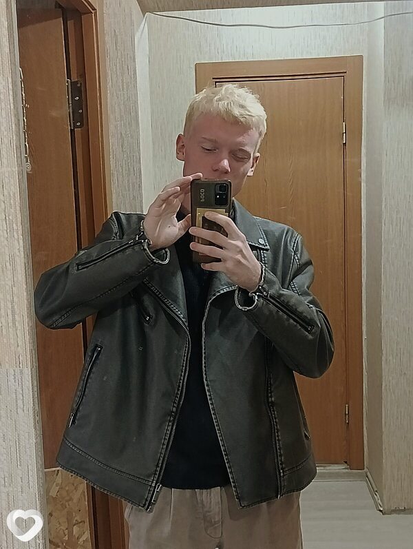 Игнат, 21, Москве — анкета №2954003
