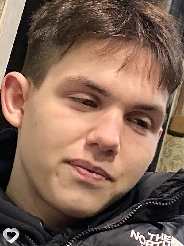 Игорь, 20, Архангельске — анкета №2954264