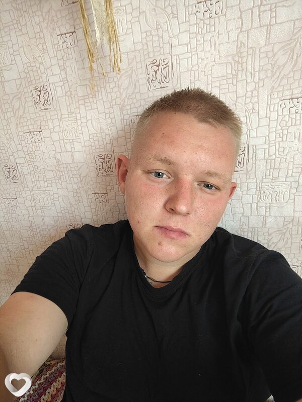 Никита, 22, Омске — анкета №2954625