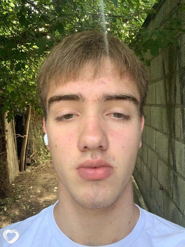 Данил, 19, Саратове — анкета №2954655