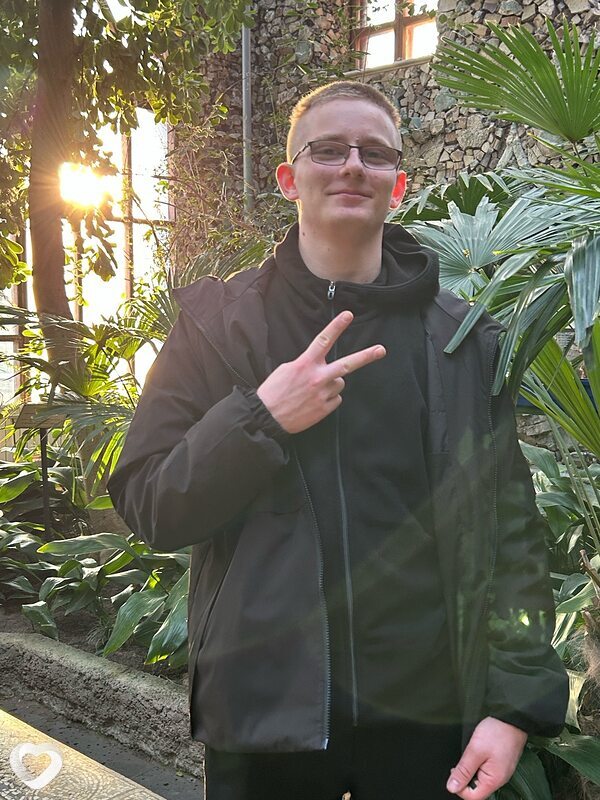 Стас, 19, Пинске — анкета №2955078