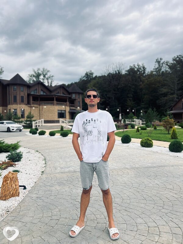 Илья, 30, Батайске — анкета №2955285