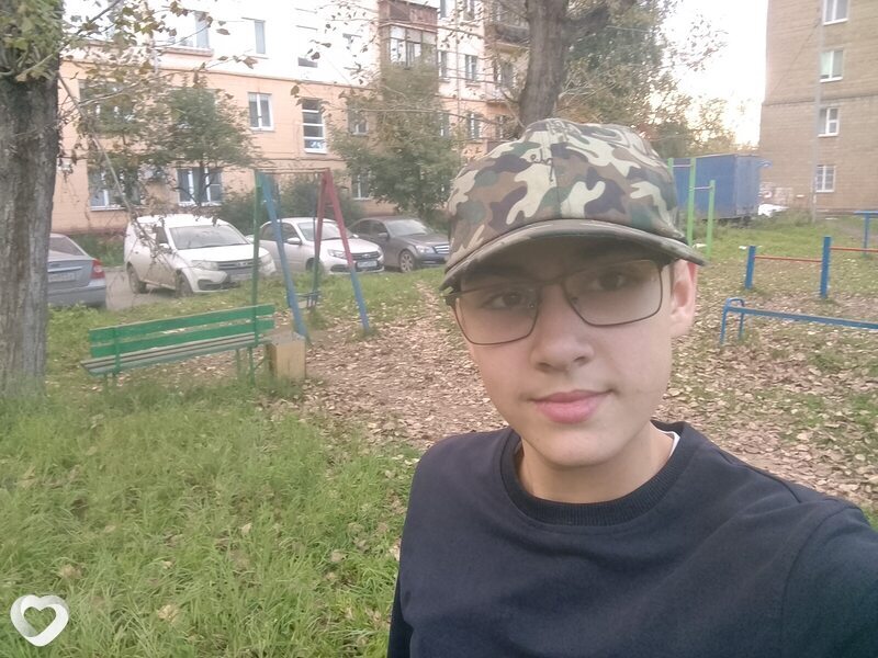 Паша, 26, Москве — анкета №2955263