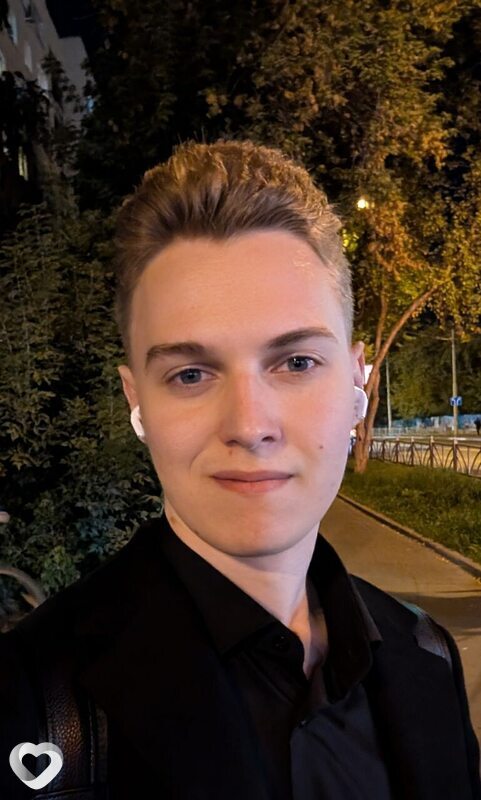 Данил, 20, Екатеринбурге — анкета №2955676