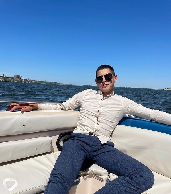 Владимир, 24, Ессентуках — анкета №2956426