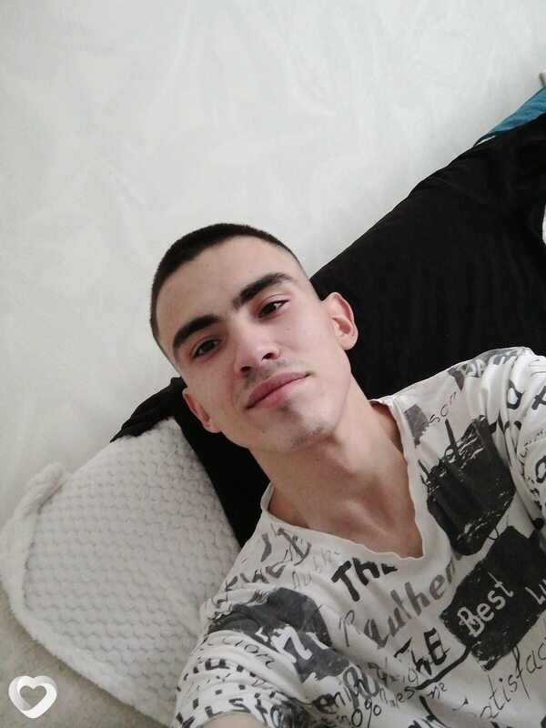 Татарин, 21, Нижнекамске — анкета №2956515