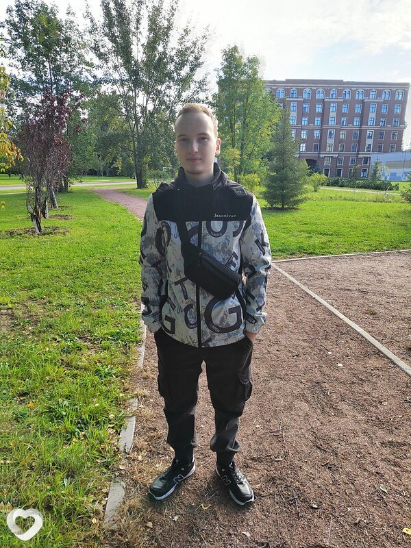 Валера, 22, Санкт-Петербурге — анкета №2956522
