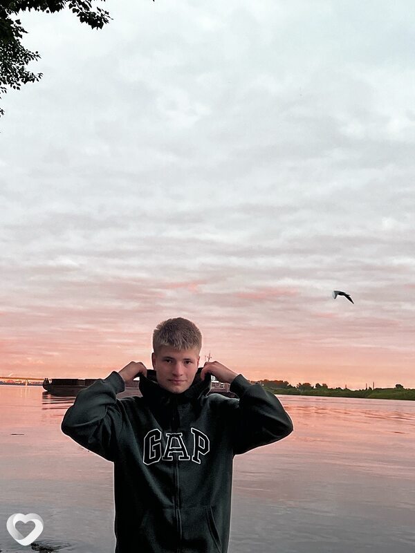Алексей, 22, Архангельске — анкета №2956546