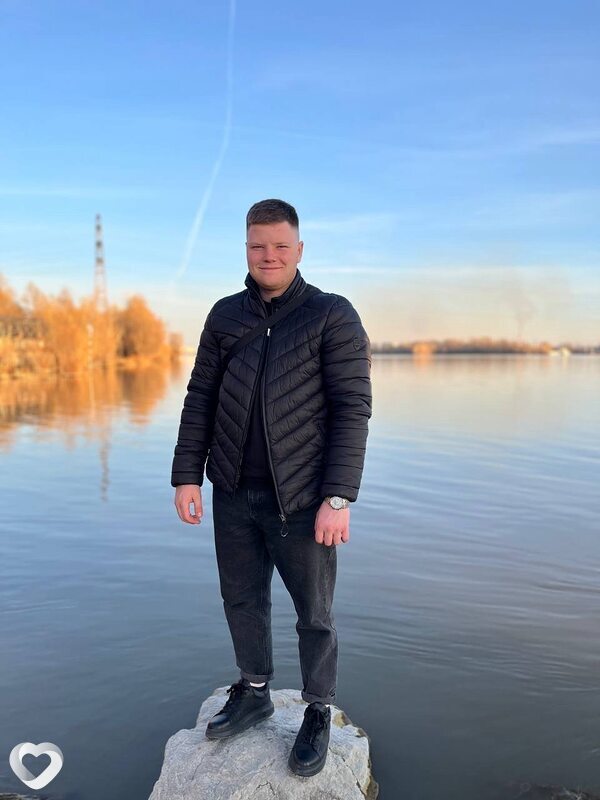 Ярик, 22, Новосибирске — анкета №2956940