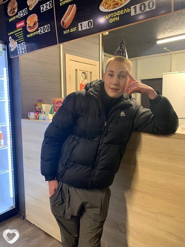 Евген, 20, Кургане — анкета №2957380