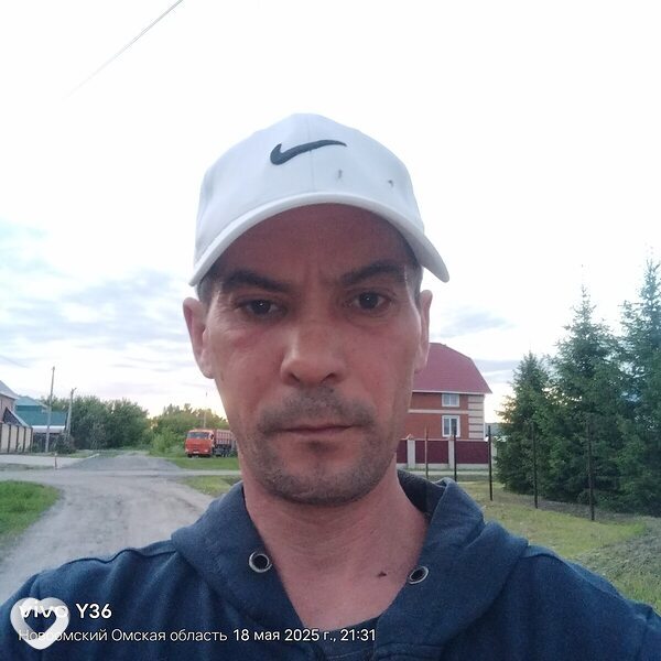 Павел, 43, Омске — анкета №2957393